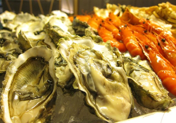 Seafood selection | Plate, Carlton City Hotel Singapore