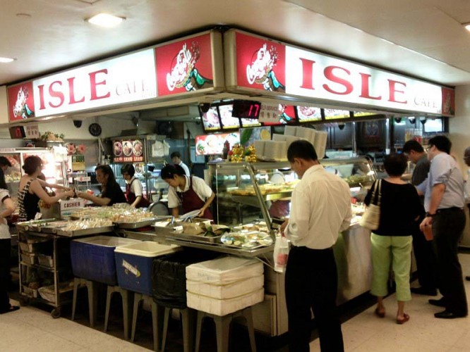 Isle Cafe orchard town cheap eats singapore