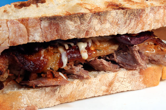 smoked-duck-sandwich healthy meals singapore