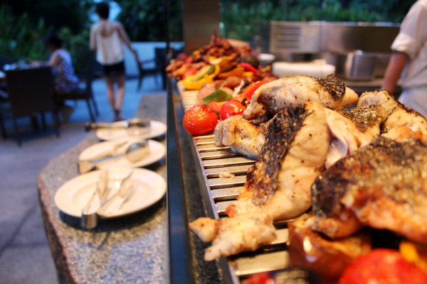 Best hotel buffet singapore oasis grilled meats