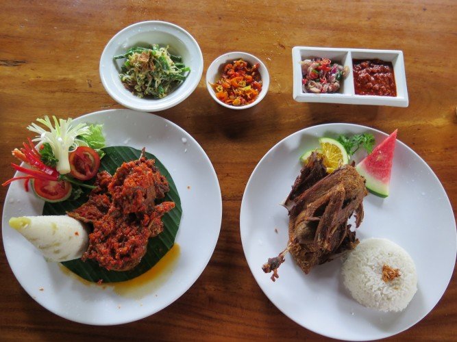 must eat in bali Bebek Bengil Bali