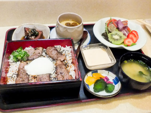Teru Sushi wagyu lunch set