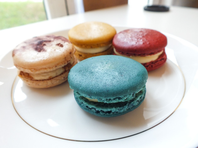 Hipster-Cafes_Macaron