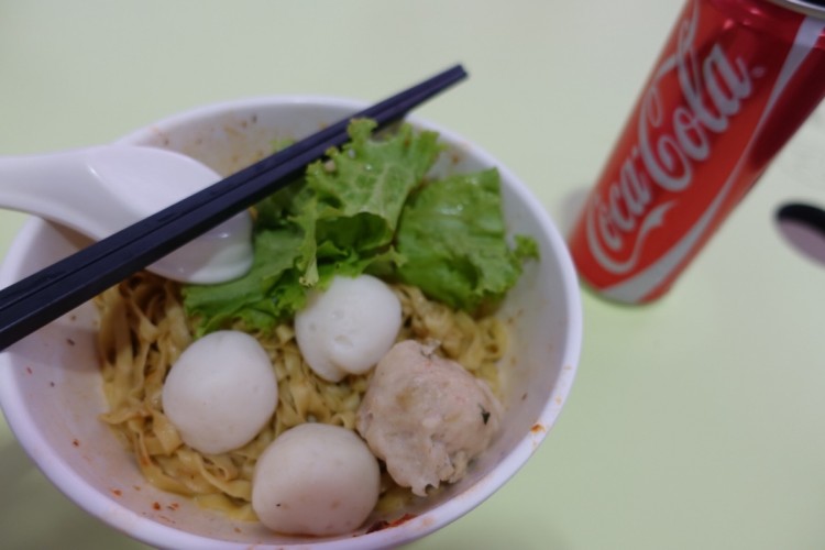 Fishball noodle