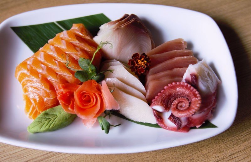 LIME raw fish platter