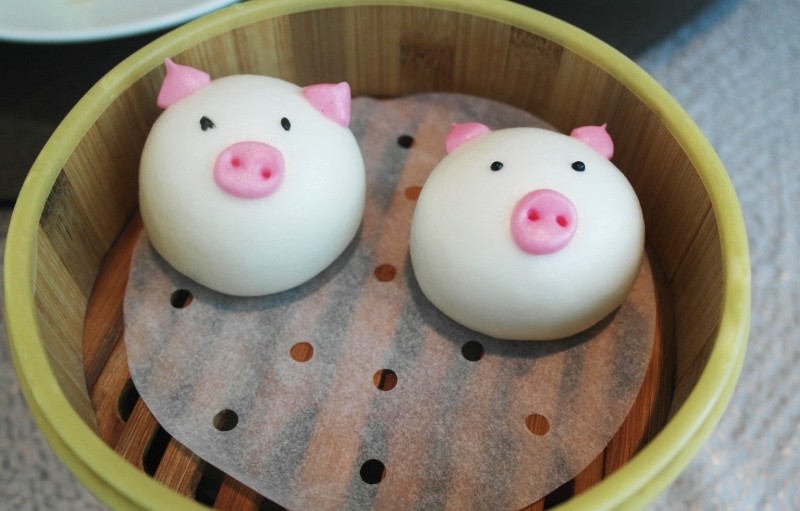 Paradise Teochew Steamed Custard Bun in Piggy Shape 奶香猪仔包