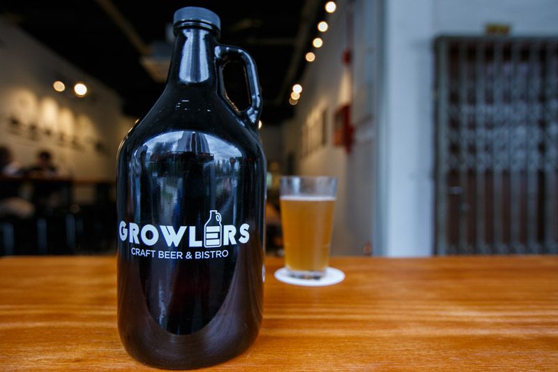 Growlers Craft Beer & Bistro (8)