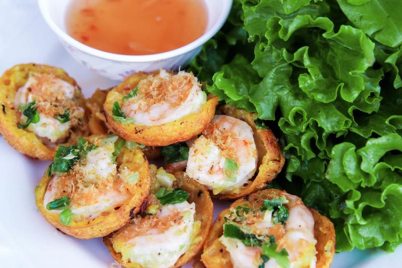 Online - http://www.vickypham.com/blog/vietnamese-mini-savory-pancakes-banh-khot