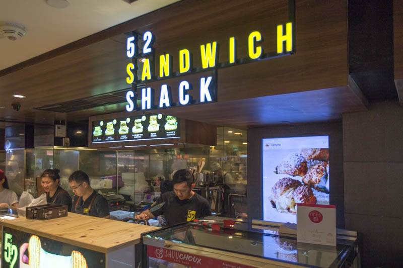 52 Sandwich Shack 01