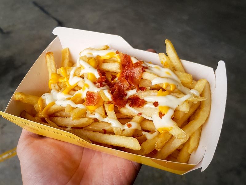 Mcdonalds Singapore Cheesy Loaded Fries 1