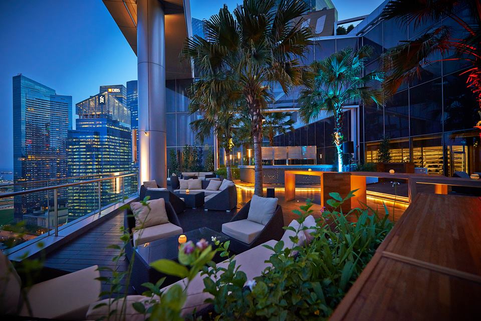 30 Rooftop Restaurants/Bars in Singapore With The Best View