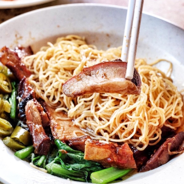 char siew noodle