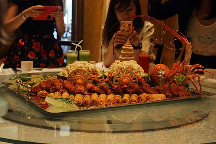 Jade Restaurant - Lobster Platter