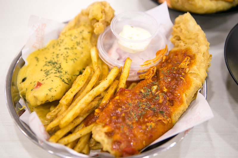 A plate of The Best Of Both Worlds – Fish & Chips