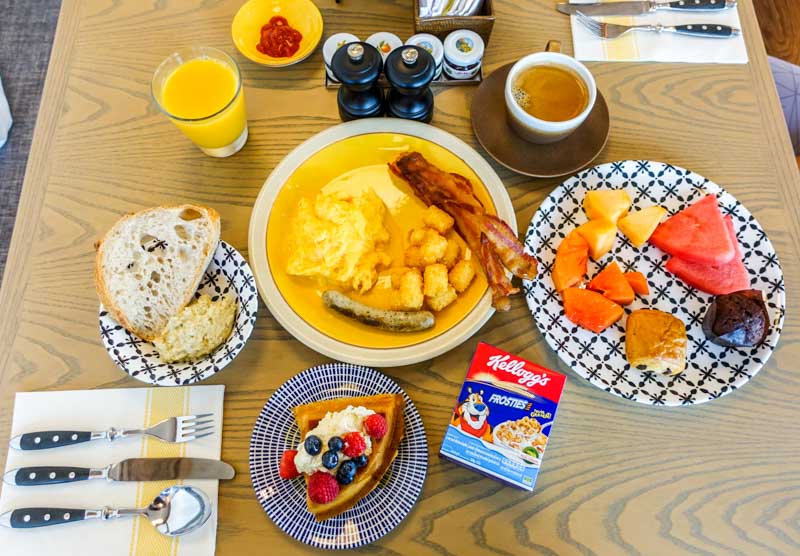 Andaz Breakfast