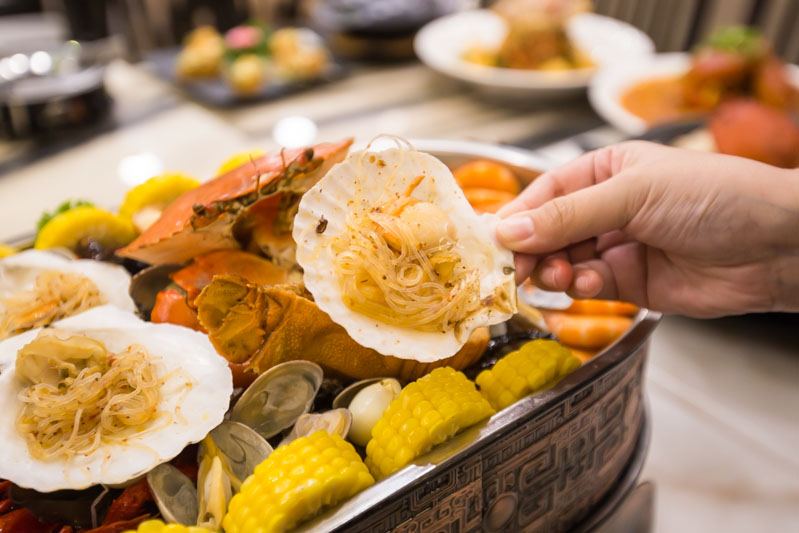 CLIENT Wok Master 01 Wok Master (一品锅): Seafood Platters & Zi Char Dishes In The Comfort Of This Restaurant In Jurong