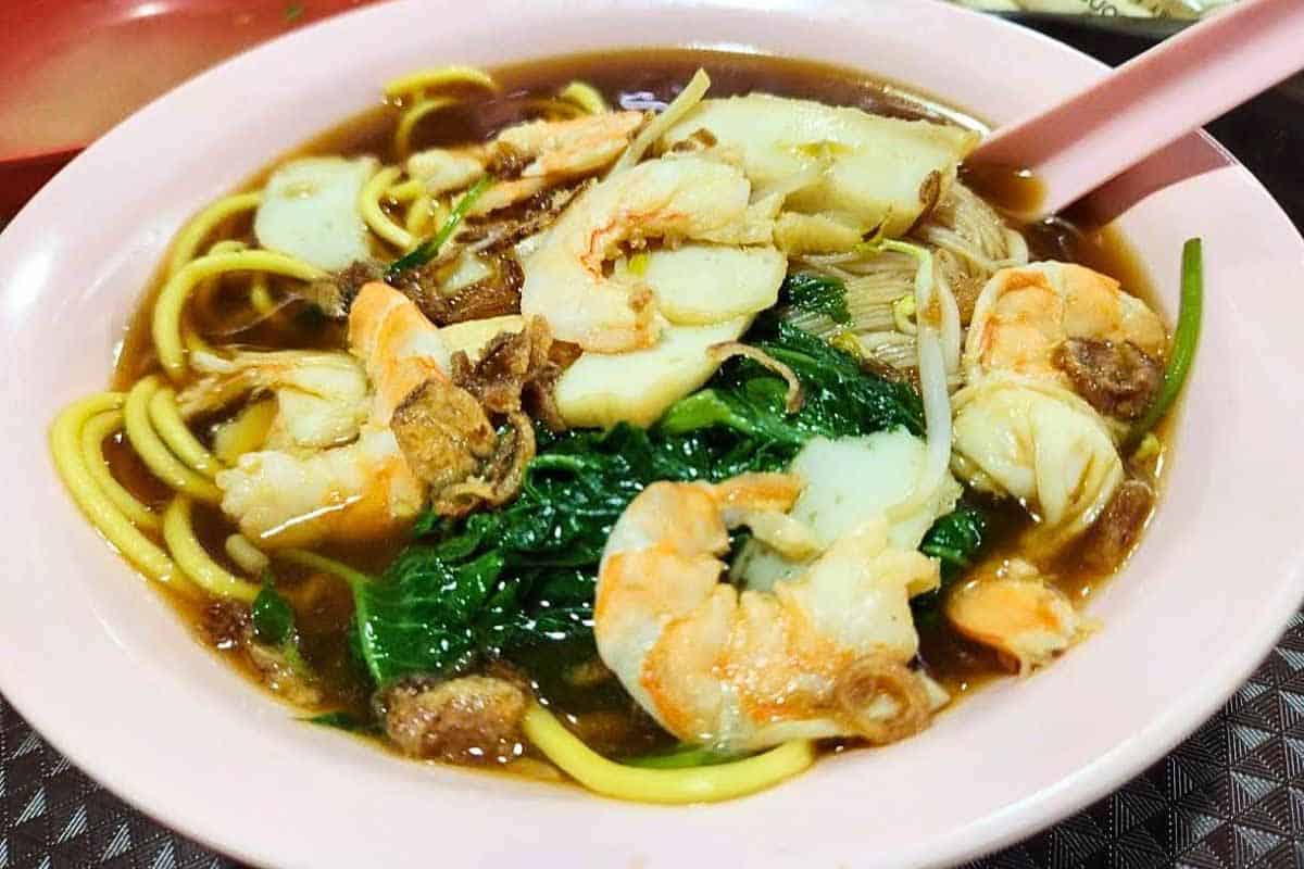 Yuhua Village Market & Food Centre - Prawn Mee Yuhua Village Market & Food Centre - Prawn Mee