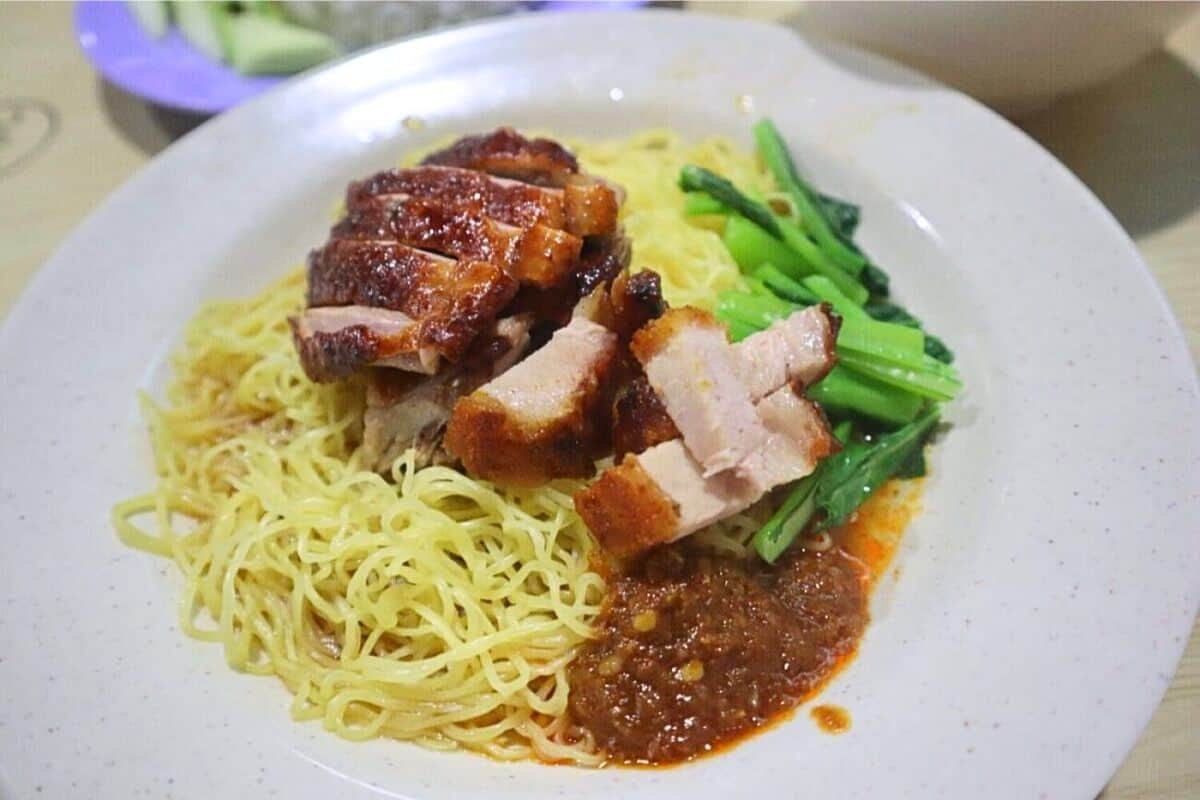 Yuhua Village Market & Food Centre Roast Duck Noodles Yuhua Village Market & Food Centre - Roast Duck Noodles