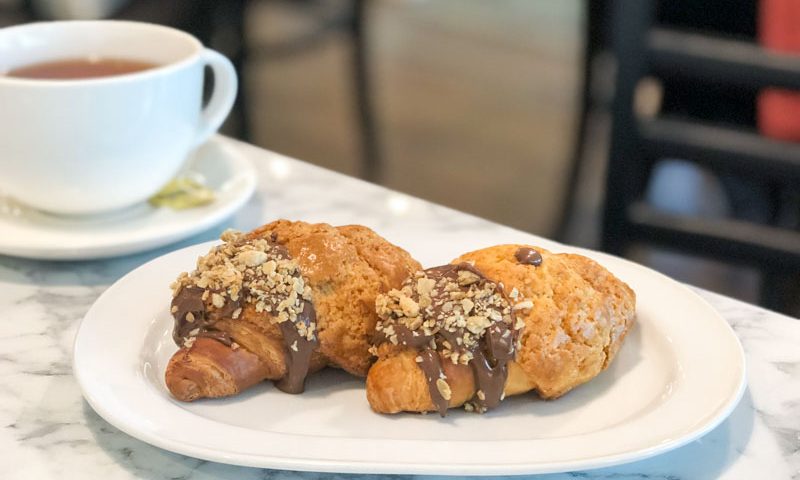 Delifrance Bo Luo Croissant 4 e1530695003156 800x480 Bite Into Delifrance’s Latest Crusty Bo Luo Croissants With Oozy Fillings From 3 Jul Onwards