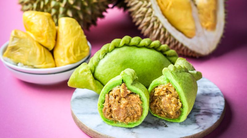 Old Chang Kee Durian & Jackfruit Puffs 1 Online