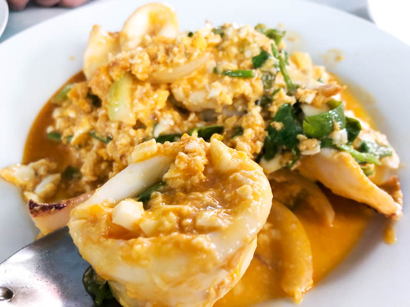Nhong Rim Klong Bangkok 9 Nhong Rim Klong: Fluffy, Chunky Crab Omelette & Other Thai Seafood Dishes Along A Canal In Bangkok