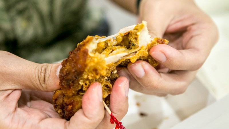 Stuffed Wings 8 (feature)