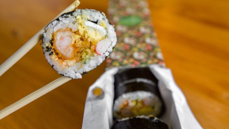 Maki San Tom Yummy Roll 1