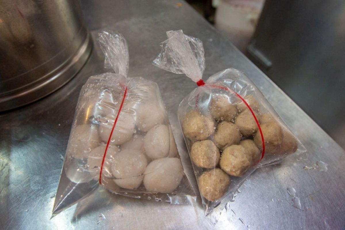 joo chiat chiap kee - fishball and meatball packets