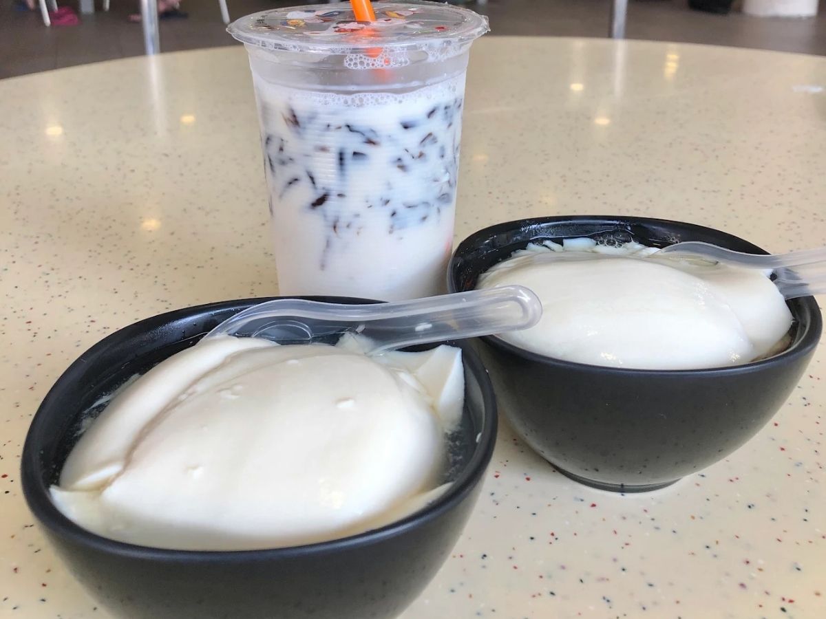 tiong bahru market - teck seng soy bean milk bean curd
