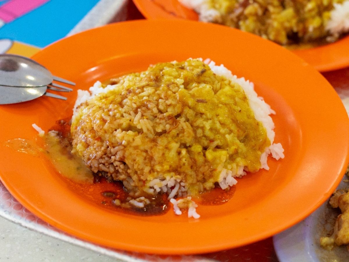 tiong bahru market - loo's hainanese curry rice