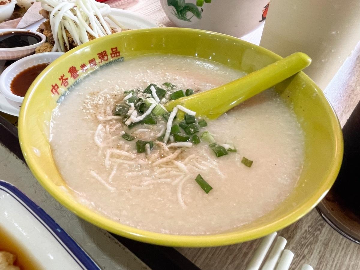 tiong bahru market - hwa yuen porridge pork porridge