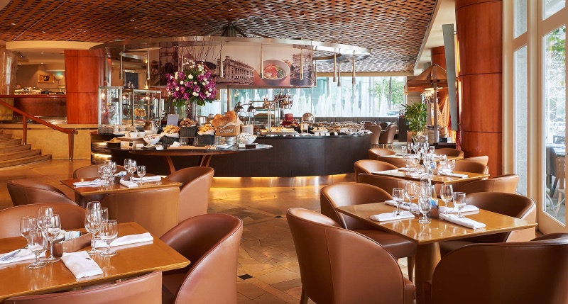 The Fullerton Hotel Thai Feast 15