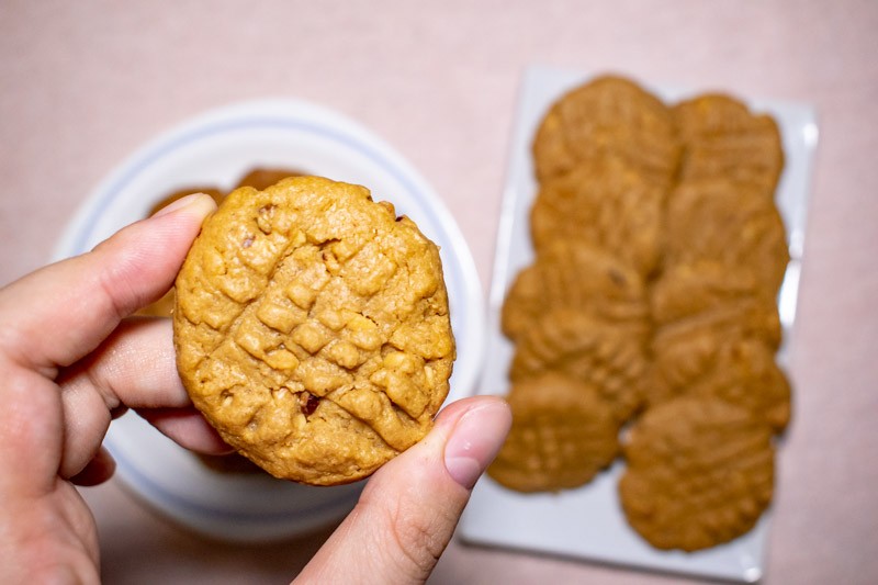 Stay Home Recipe 3 Ingredient Flourless Peanut Butter Cookies 8