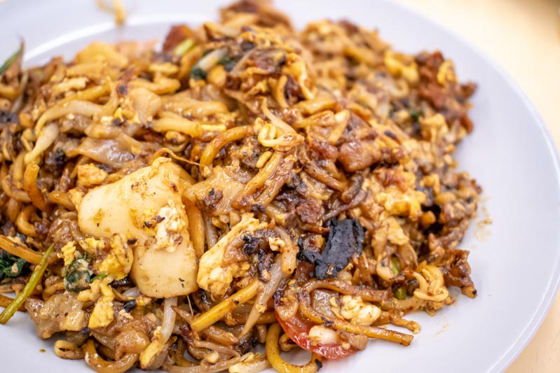Close up picture of fried kway teow