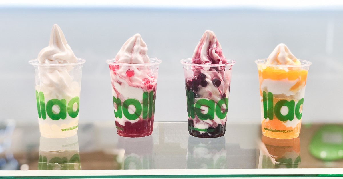 Llaoba (from left to right): Lychee, Strawberry, Grape, Mango
