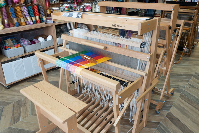 Image of floor loom
