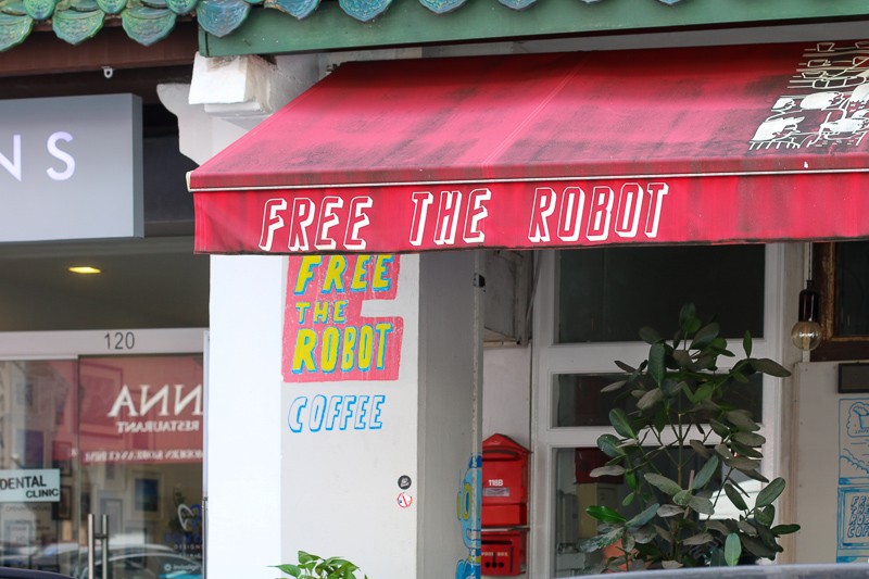 Restaurant front of Free the robot