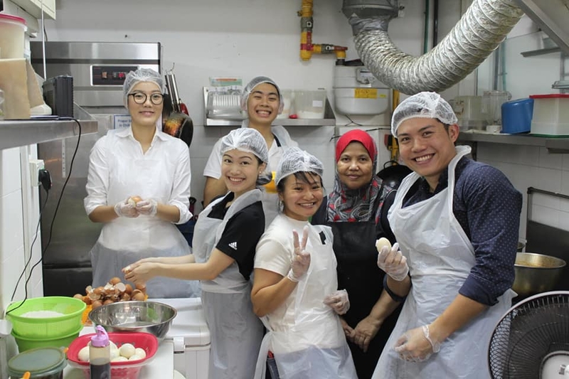 Volunteers at Dignity Kitchen