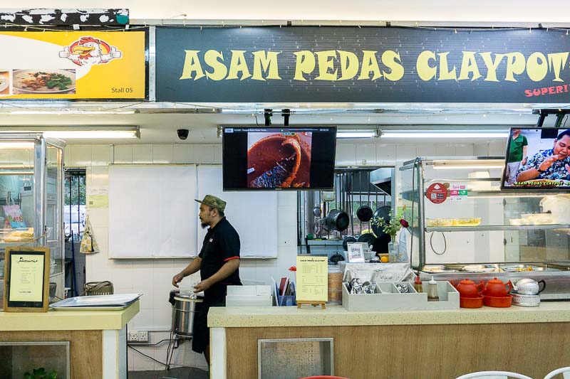 Storefront of Asam Pedas Claypot