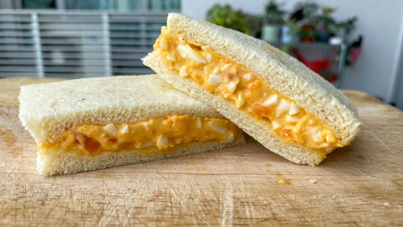 Final product of our simple-stay home recipe: Tamago Sando