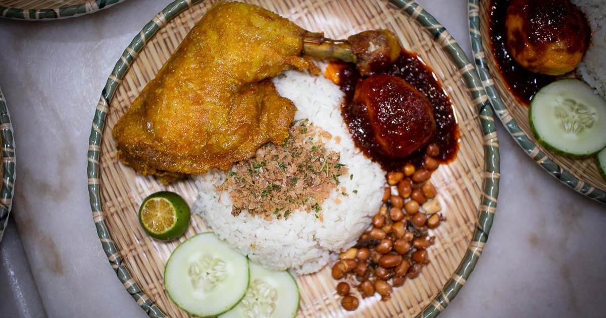 Ayam Goreng Kremes Set with Nasi Ulam