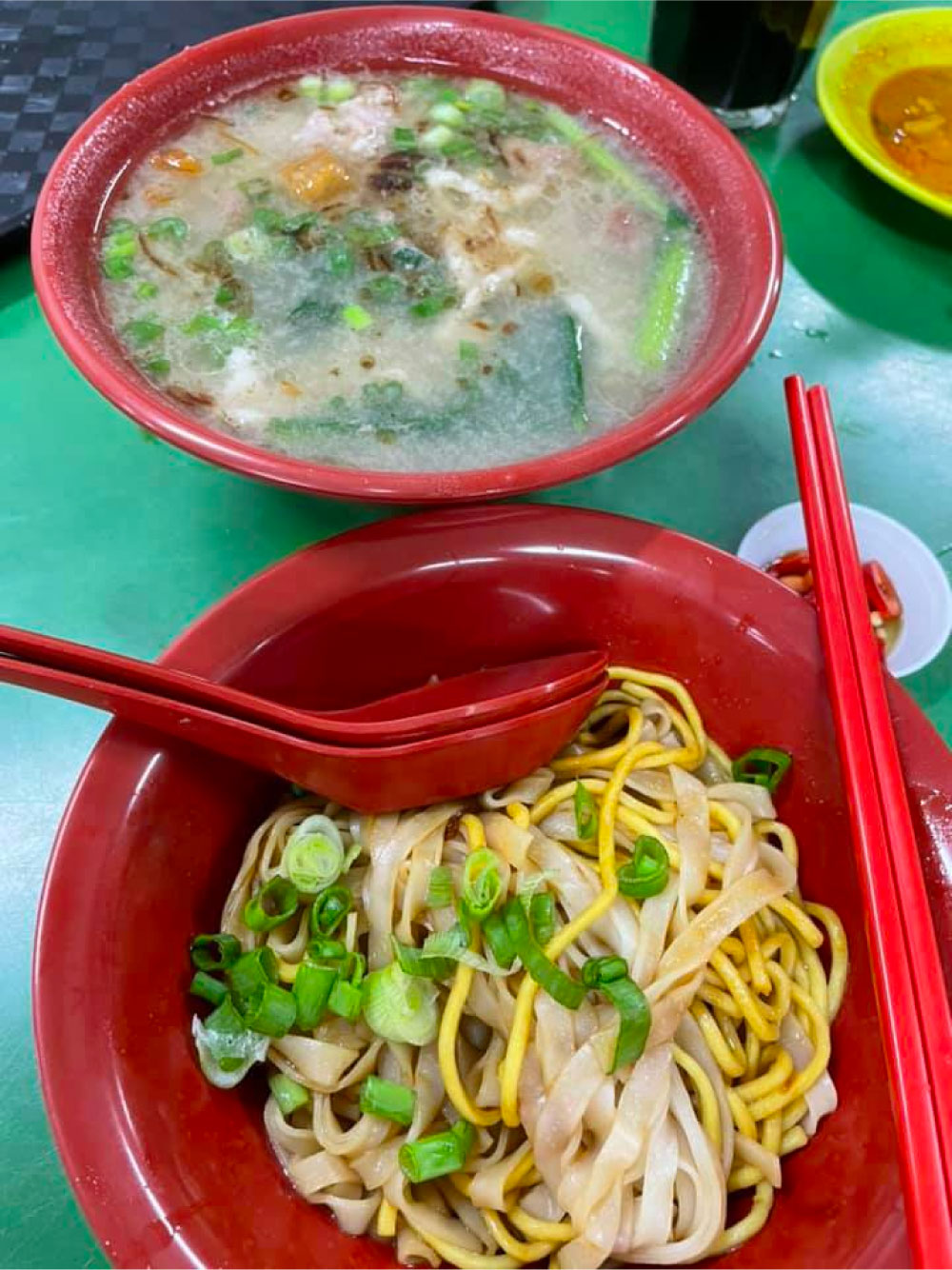 pork noodles at Old Village 老村庄