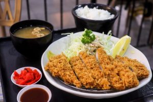 Maruhachi Donbury & Curry - Blackpig Katsu Teishoku Set