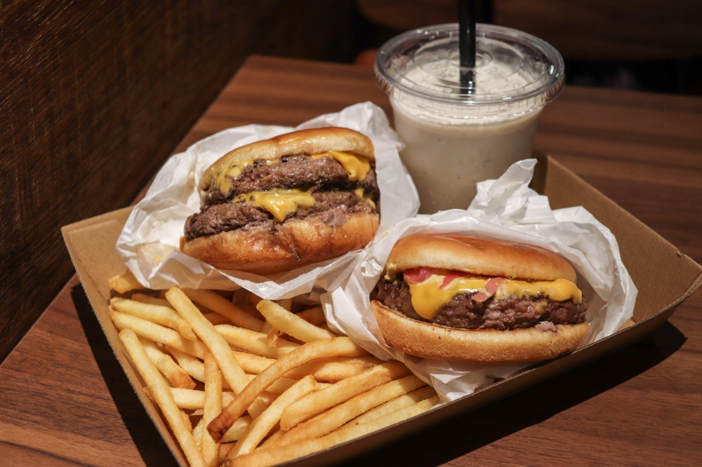2280 Burger, Fries, Milkshake