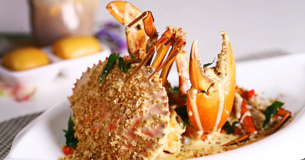 Uncle Leong Seafood's Shimmering Sand Crab Delight