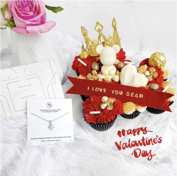 lisse cakes valentine's collection