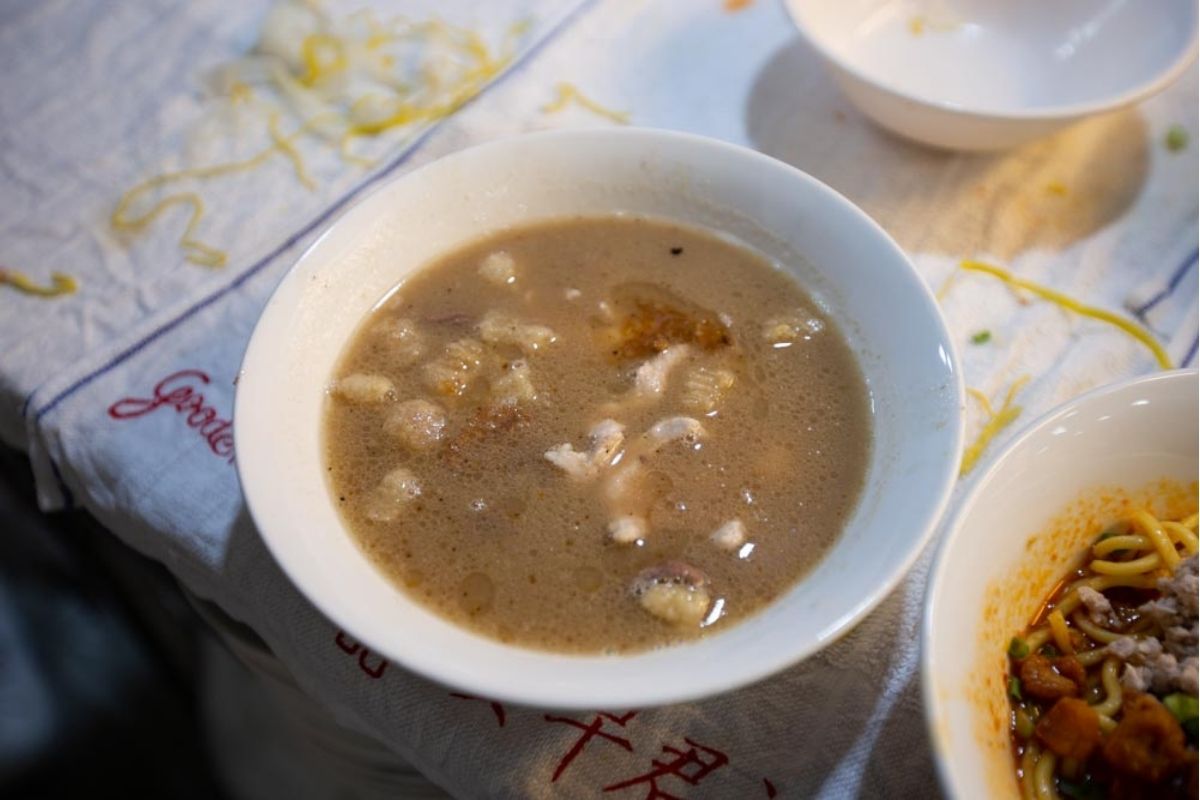 No. 25 Minced Meat Noodle - Soup