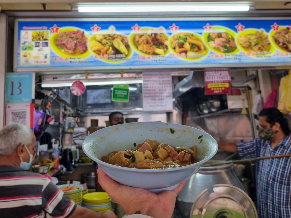 soup kambing haji m abdul rajak - dish and stall front