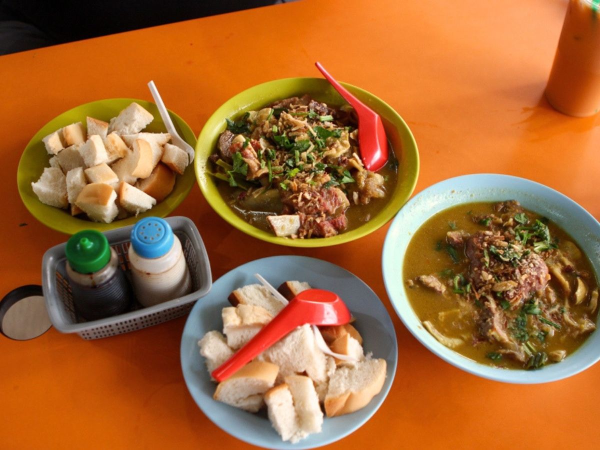 soup kambing haji m abdul rajak - overview of dishes
