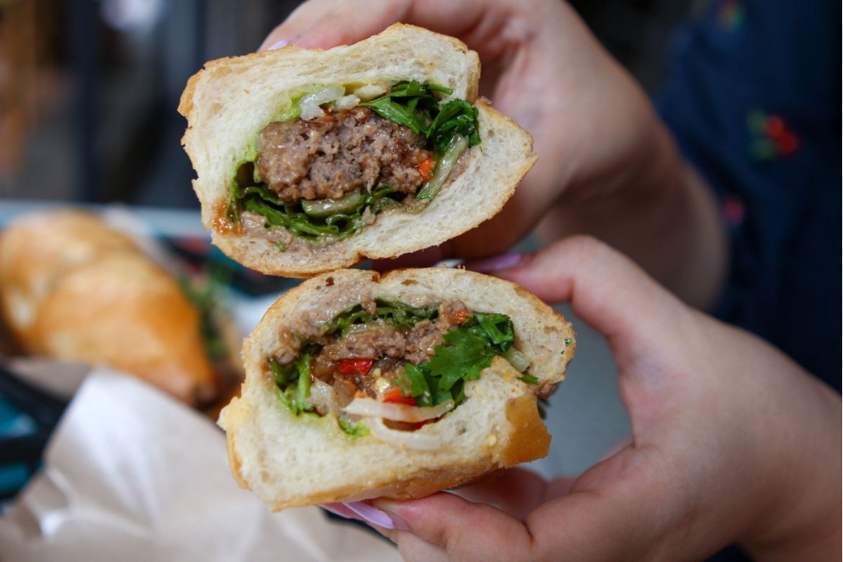joo chiat banh mi ca phe - lemongrass grilled beef patty close up